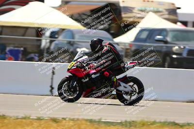 media/Apr-30-2023-CRA (Sun) [[020fcf5d43]]/Race 3-1000 Amateur Supersport/